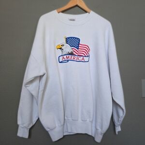 BWear 90s USA Embroidered Eagle America Patriot White Sweatshirt Size 2XL